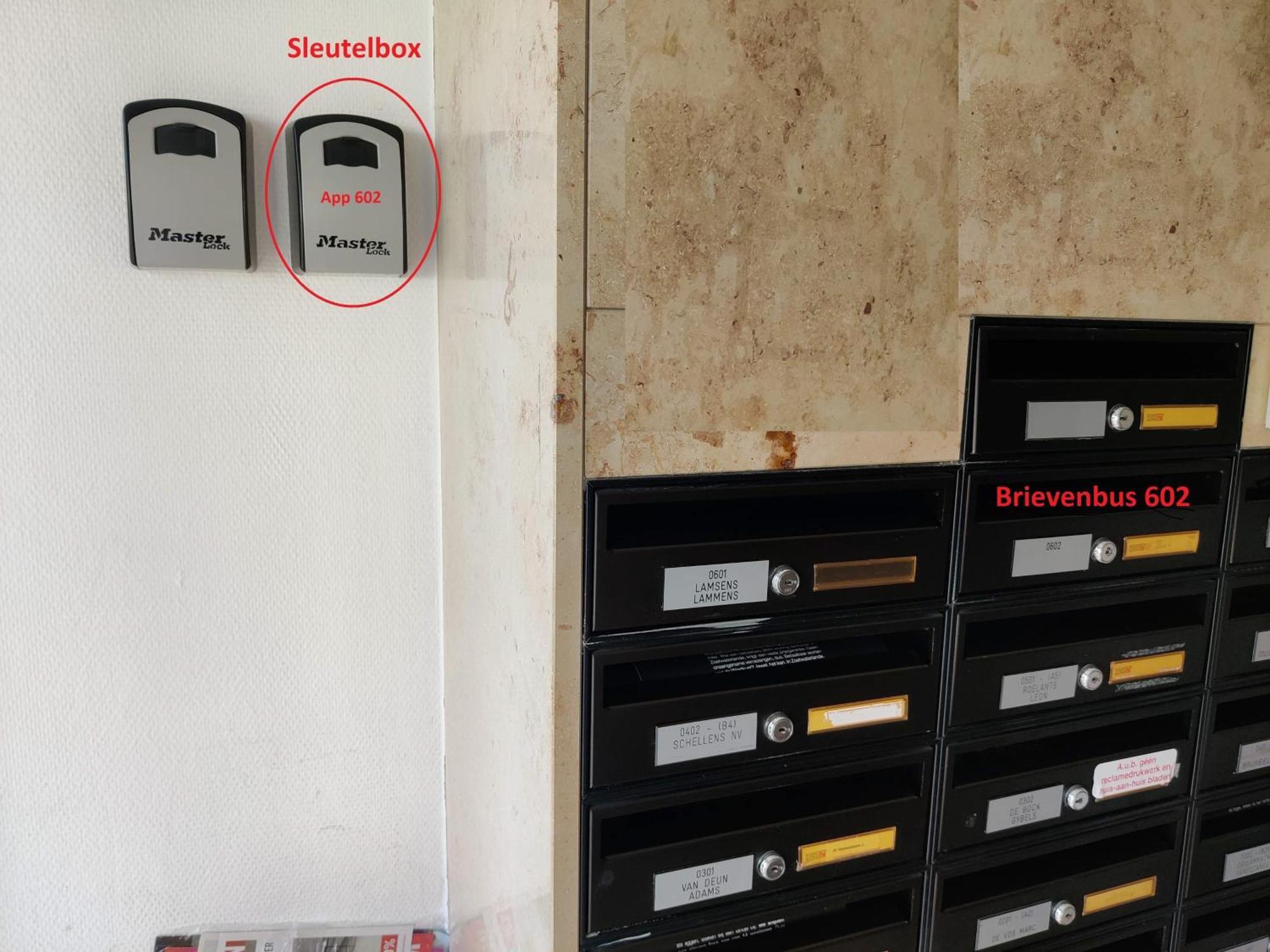 Recent Vernieuwd Appartement Met Zeezicht En Een Gratis Parkeerplaats Koksijde Exterior photo